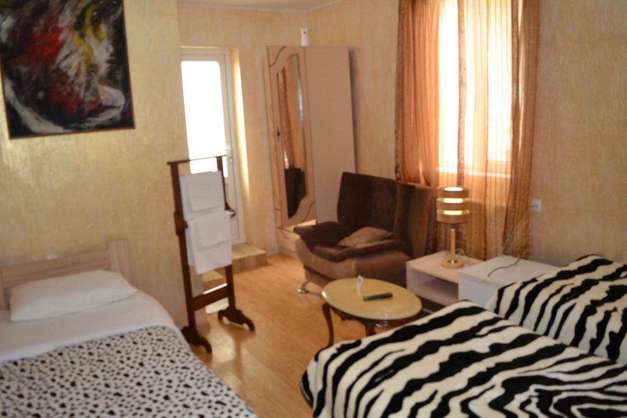 Hotel Mkudro Kutaisi Dış mekan fotoğraf