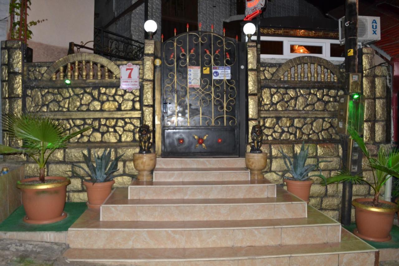 Hotel Mkudro Kutaisi Dış mekan fotoğraf