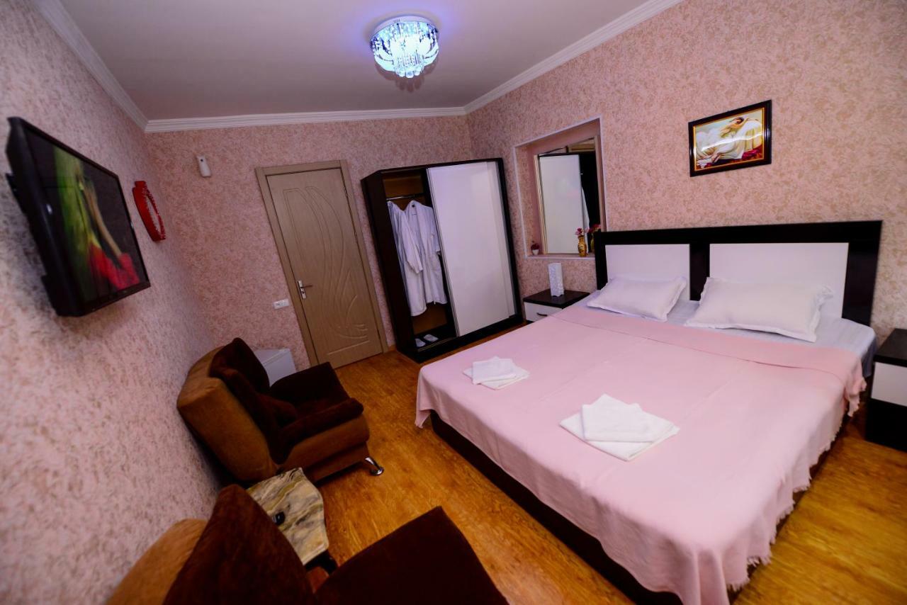 Hotel Mkudro Kutaisi Dış mekan fotoğraf
